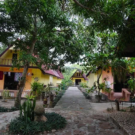Andaman Beach Resort Koh Jum-2